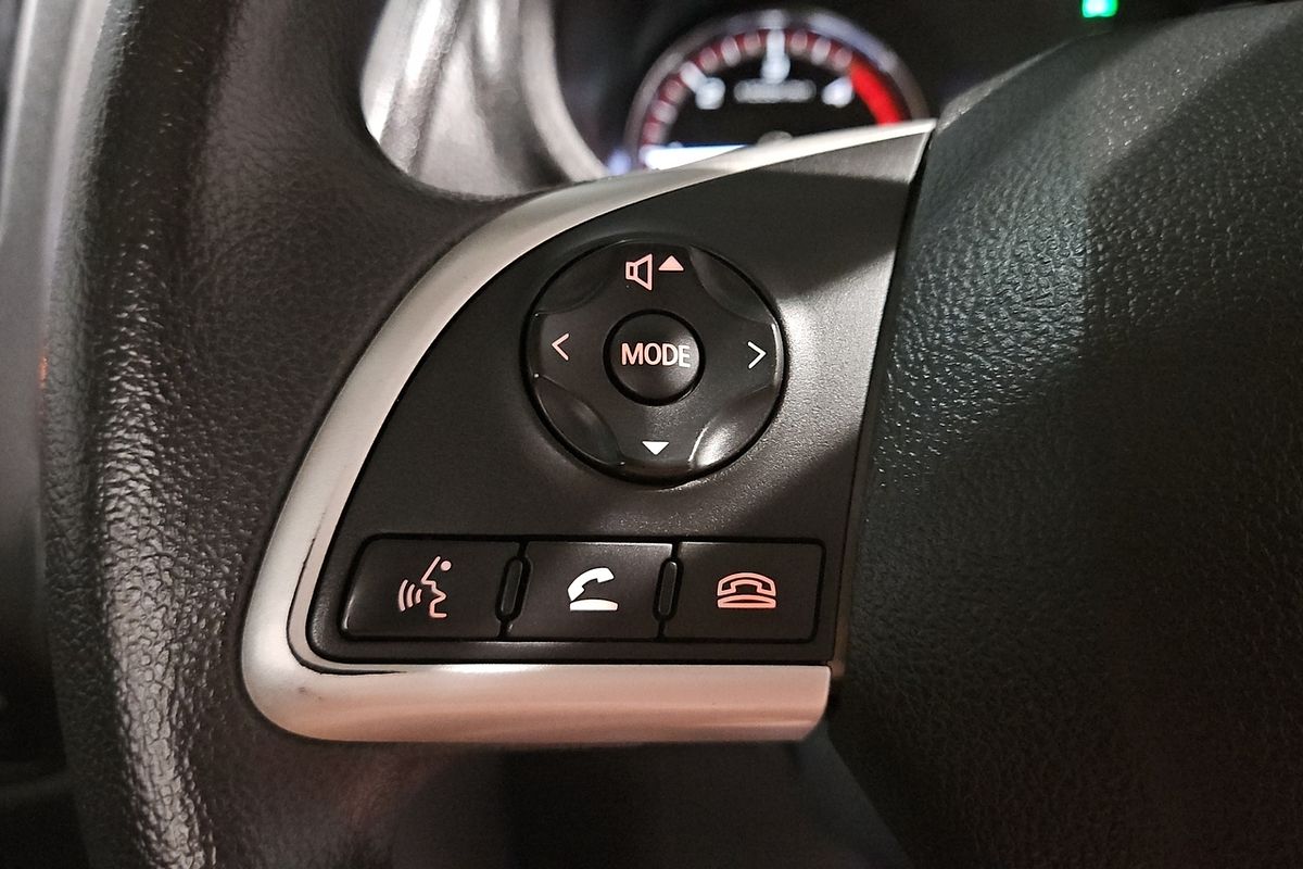 2023 Mitsubishi Triton GLX MR 4X4
