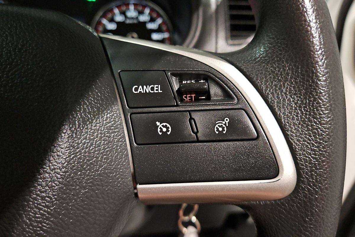 2023 Mitsubishi Triton GLX MR 4X4