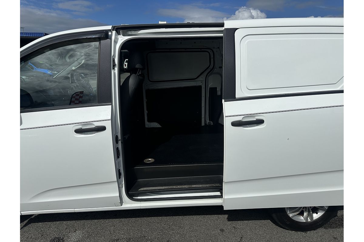 2021 LDV G10 + SV7C