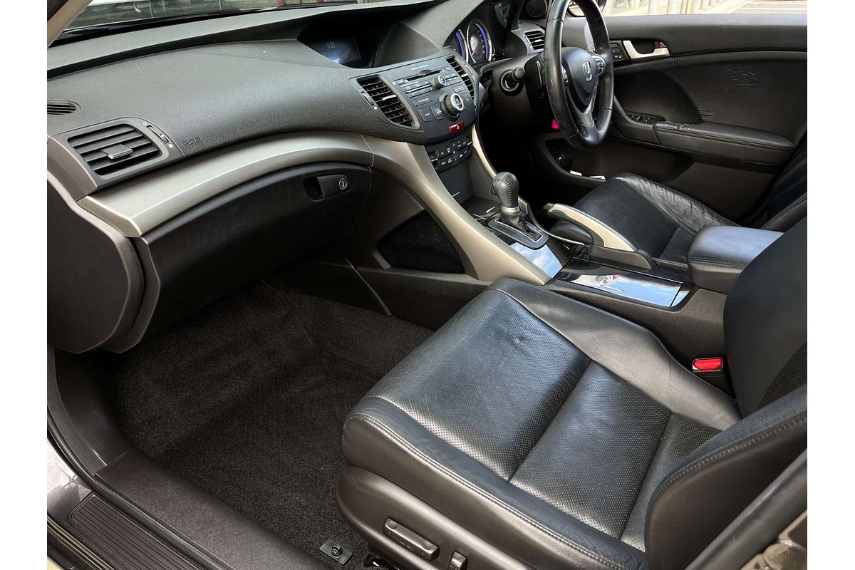 2010 Honda Accord VTi-L 8th Gen