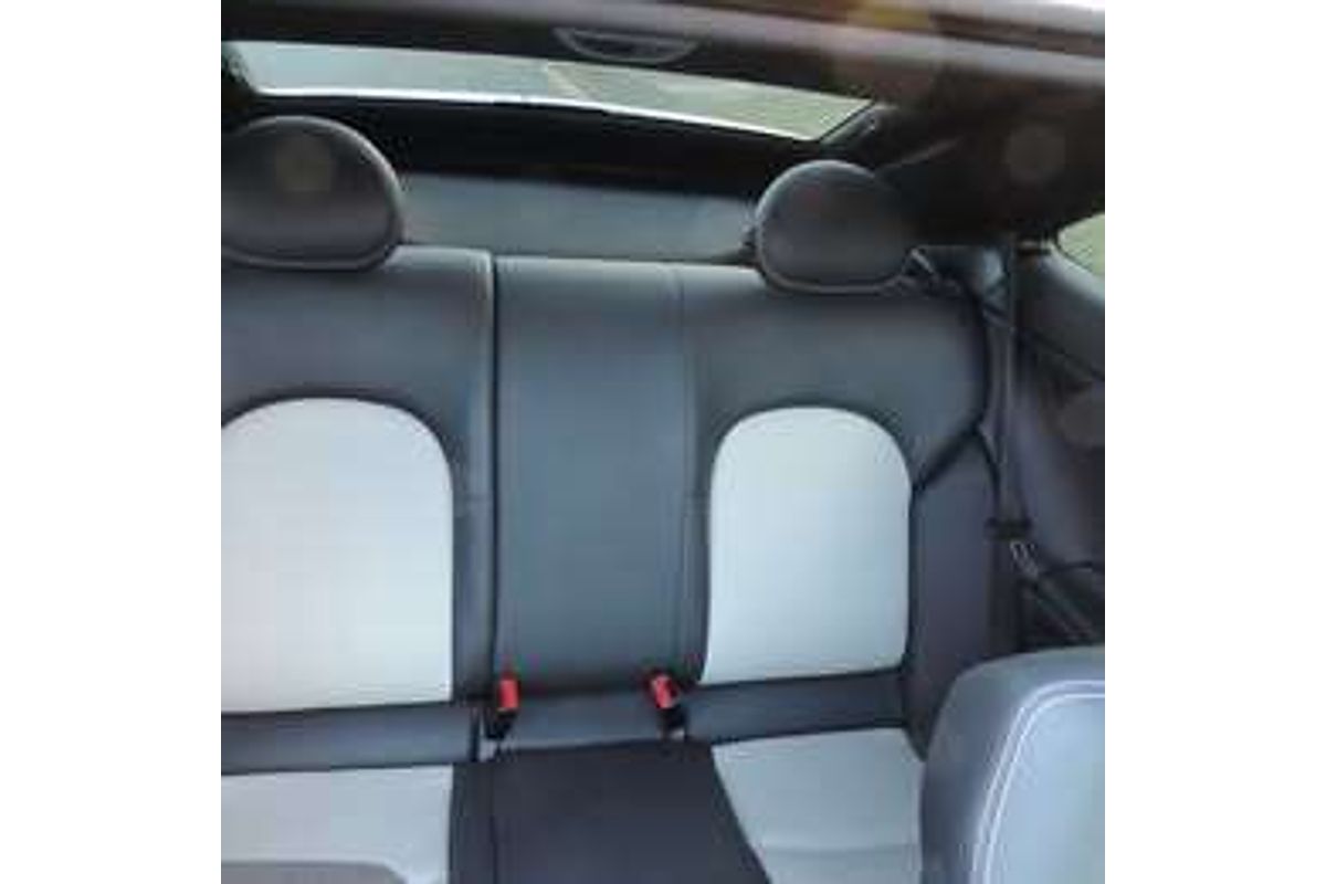 2010 Mercedes-Benz CLC
