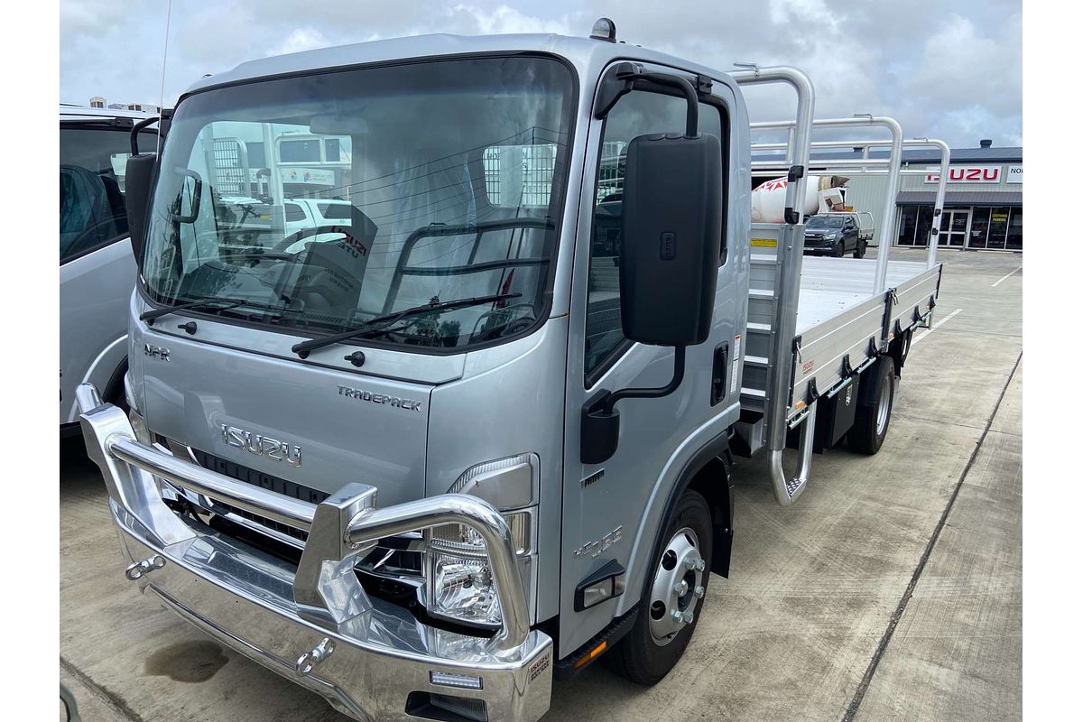 2024 Isuzu N Series NPR 45/55-155 Mwb Amt Trade Pack Premium 4x2