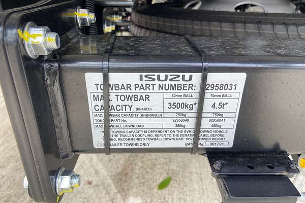 2024 Isuzu N Series NPR 45/55-155 Mwb Amt Trade Pack Premium 4x2