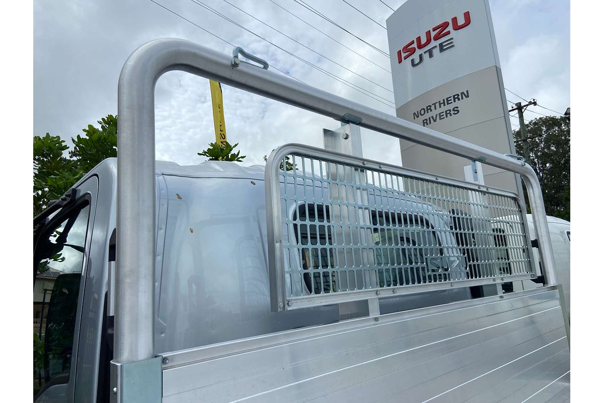2024 Isuzu N Series NPR 45/55-155 Mwb Amt Trade Pack Premium 4x2