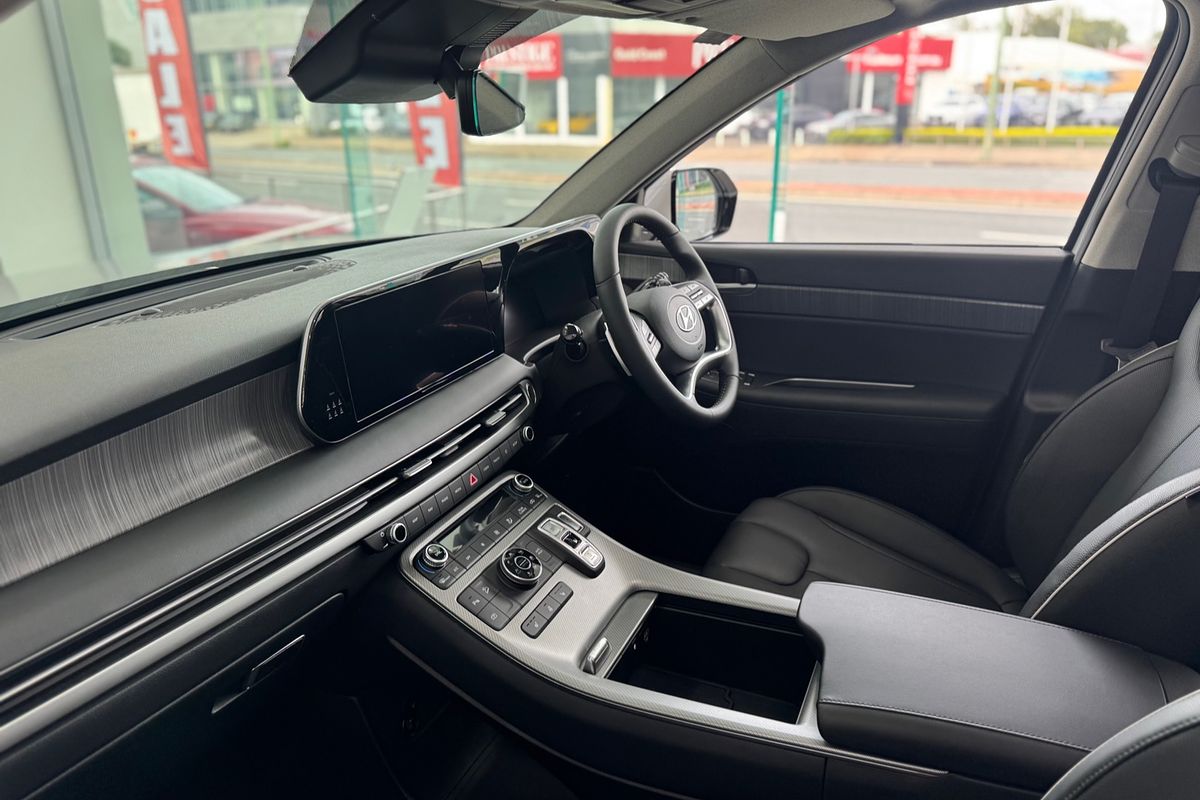 2024 Hyundai Palisade Elite LX2.V5