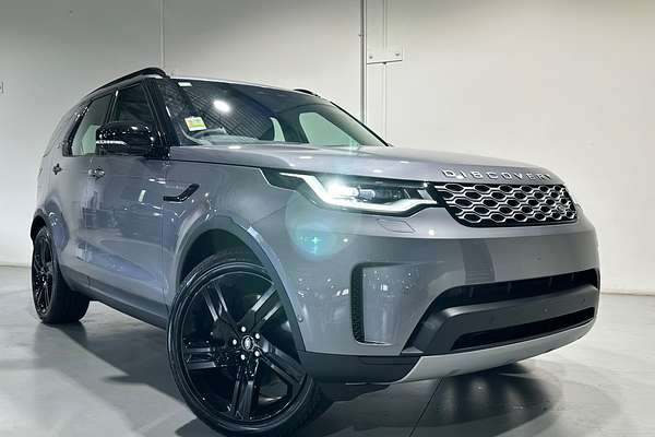 2025 Land Rover Discovery D350 S Series 5