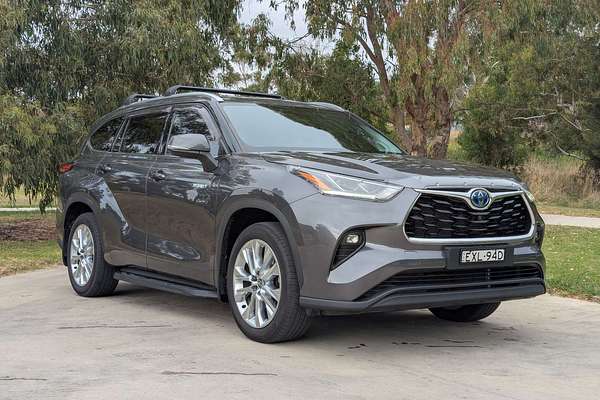 2022 Toyota Kluger Grande AXUH78R
