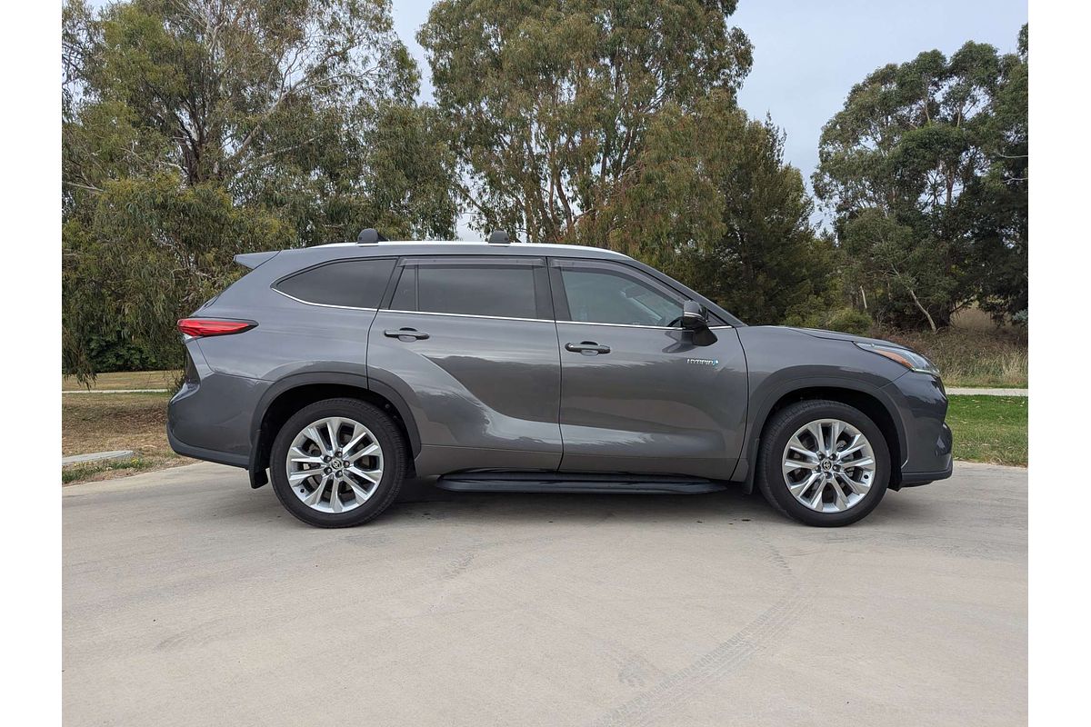 2022 Toyota Kluger Grande AXUH78R