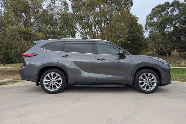 2022 Toyota Kluger Grande AXUH78R