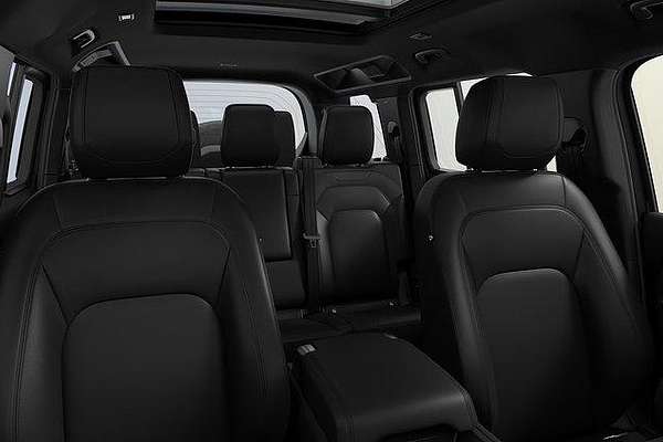 2025 Land Rover Defender 110 D350 X-Dynamic SE L663