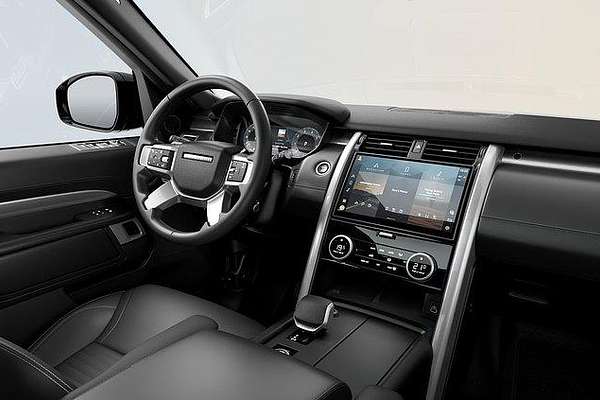 2024 Land Rover Discovery D350 Dynamic SE Series 5
