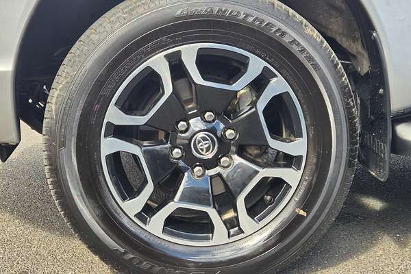 2023 Toyota Hilux SR5 GUN126R 4X4