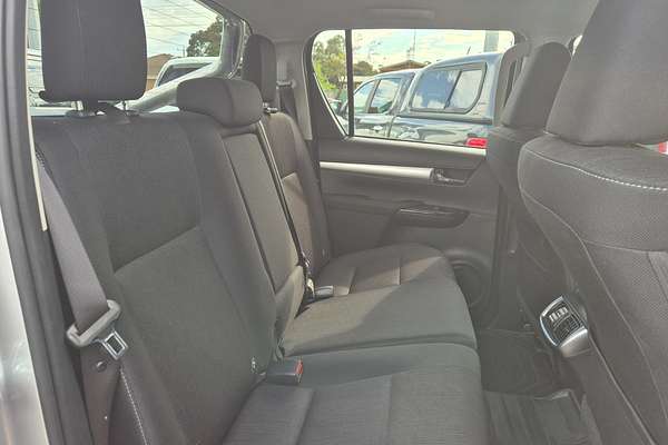 2023 Toyota Hilux SR5 GUN126R 4X4