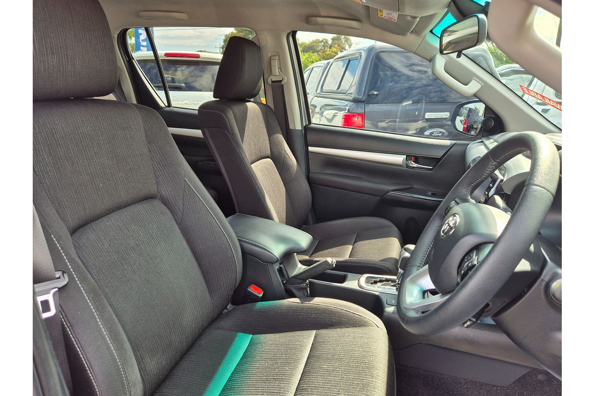 2023 Toyota Hilux SR5 GUN126R 4X4