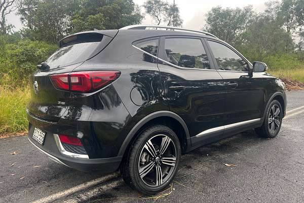 2019 MG ZS Essence AZS1