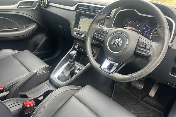 2019 MG ZS Essence AZS1
