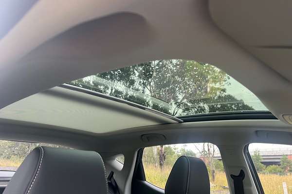 2019 MG ZS Essence AZS1