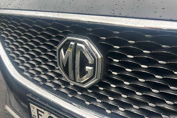 2019 MG ZS Essence AZS1
