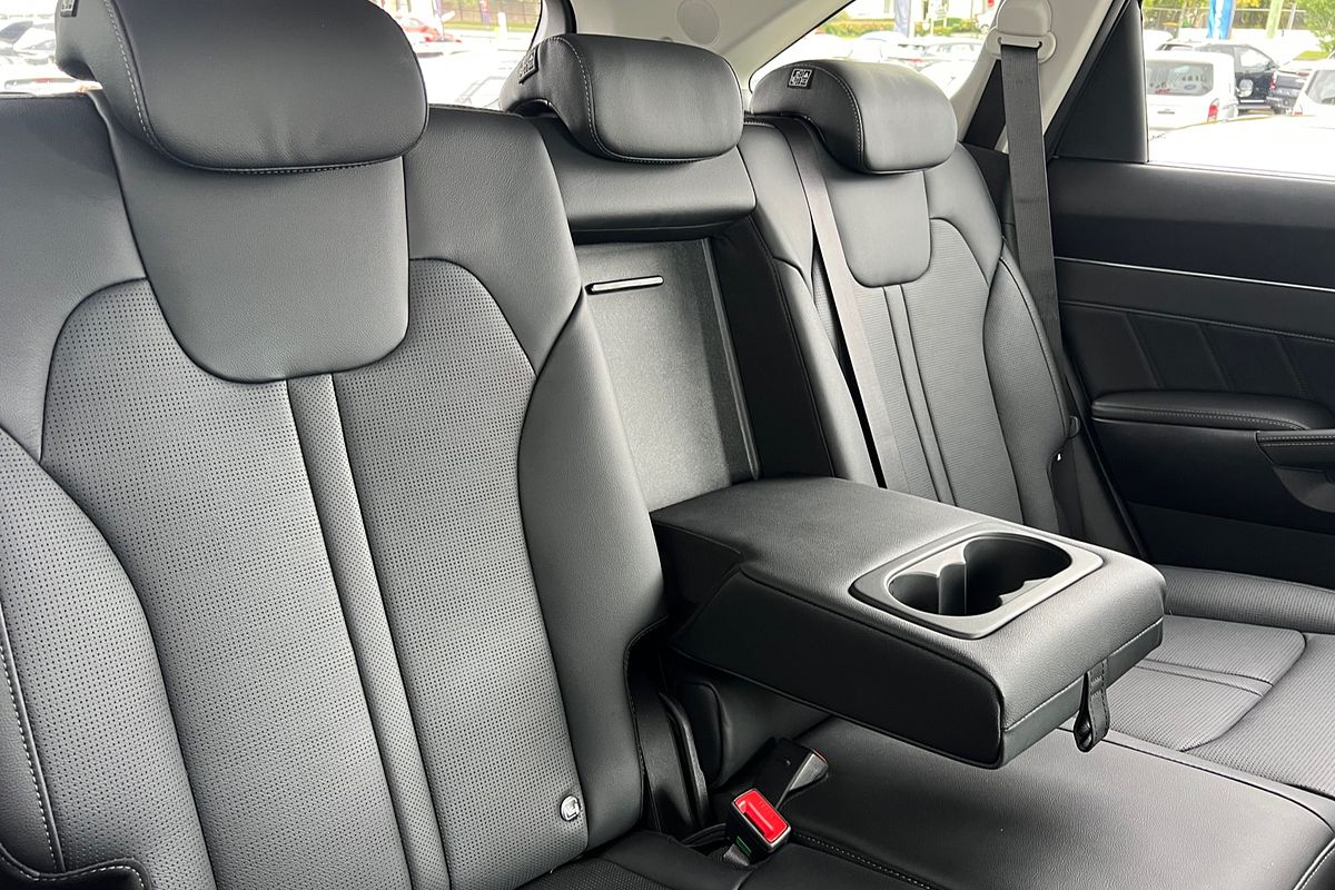 2023 Kia Sorento Sport+ MQ4 PE