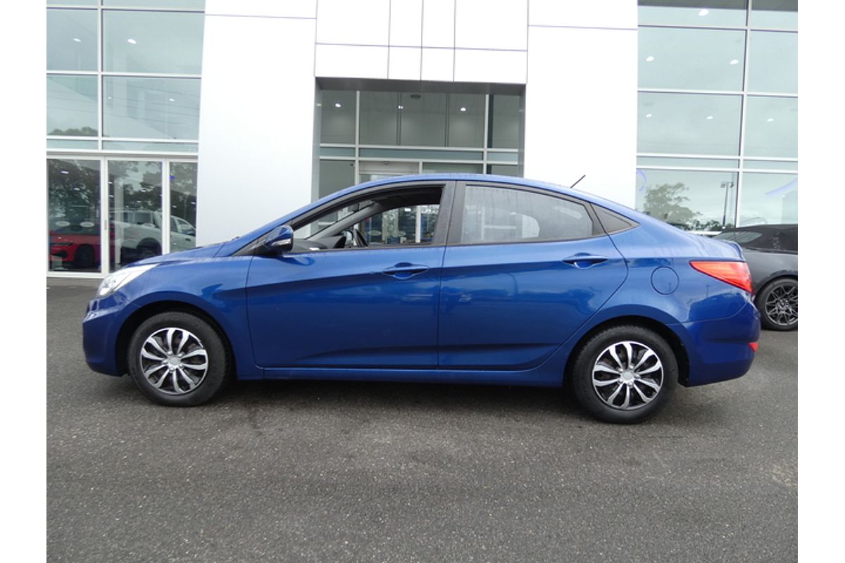 2014 Hyundai Accent Active RB2