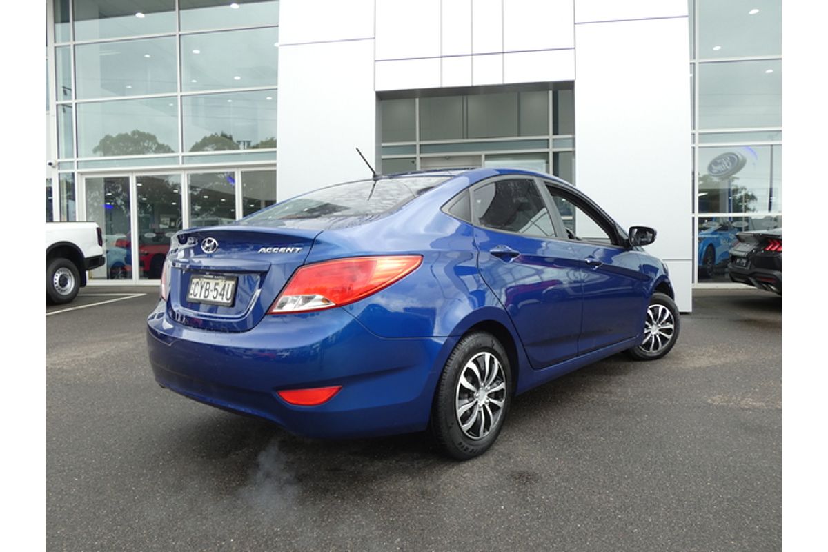 2014 Hyundai Accent Active RB2