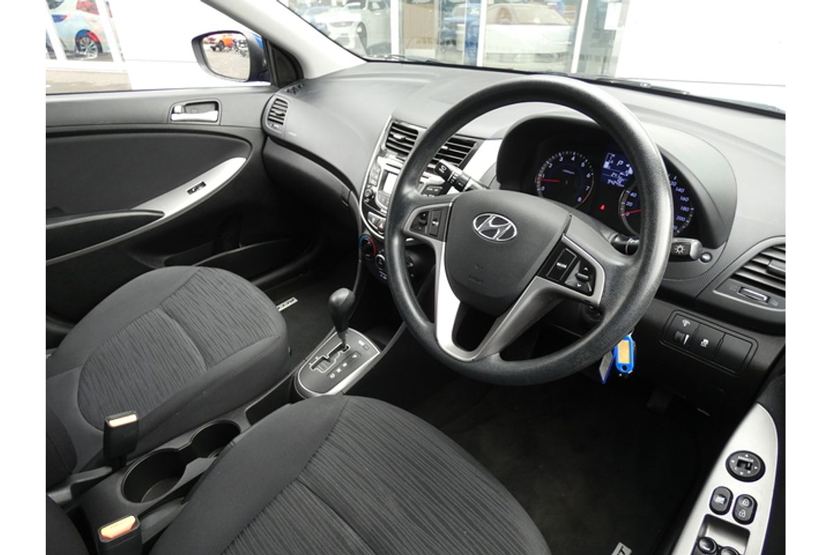2014 Hyundai Accent Active RB2