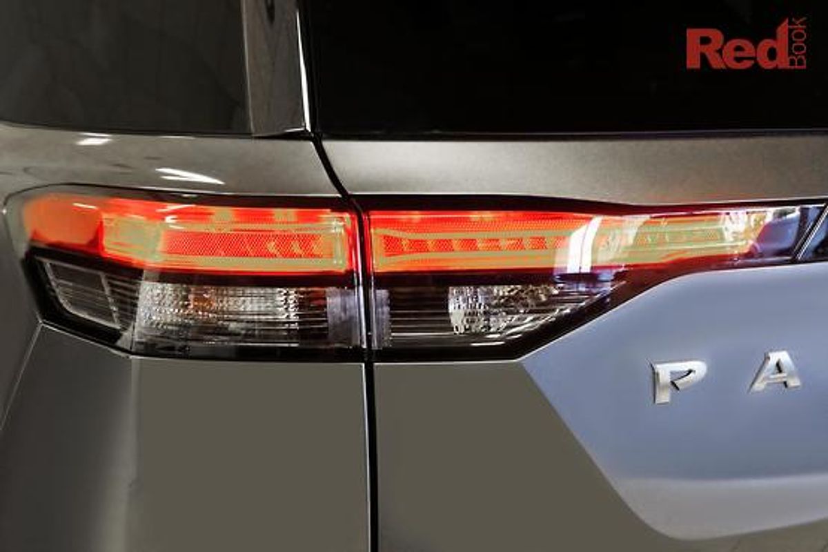 2024 Nissan Pathfinder Ti R53
