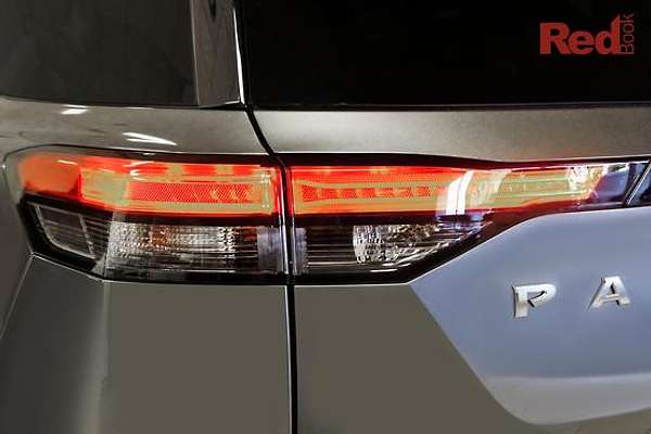 2024 Nissan Pathfinder Ti R53