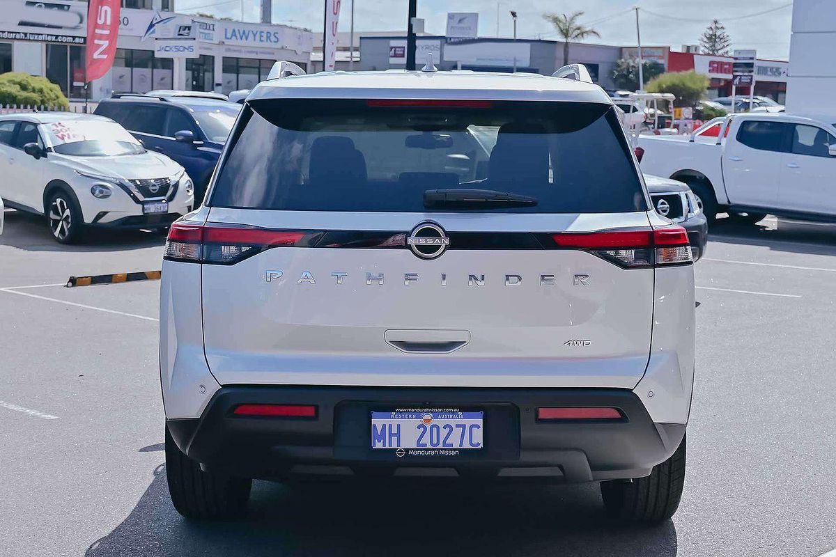 2023 Nissan Pathfinder Ti R53