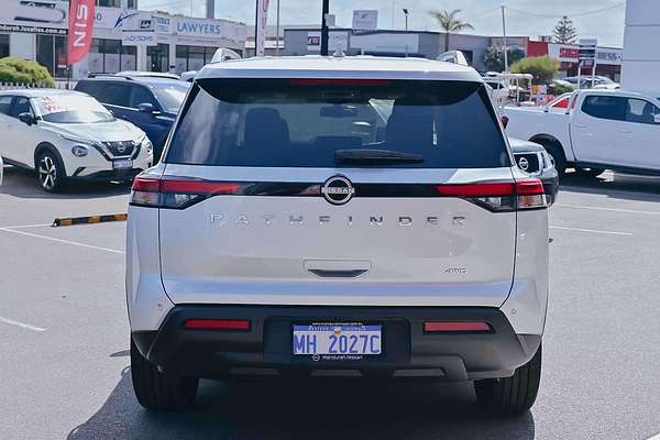 2023 Nissan Pathfinder Ti R53