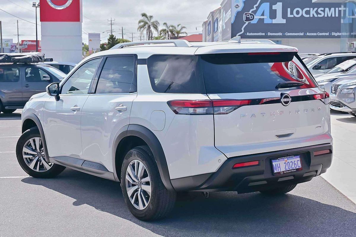 2023 Nissan Pathfinder Ti R53