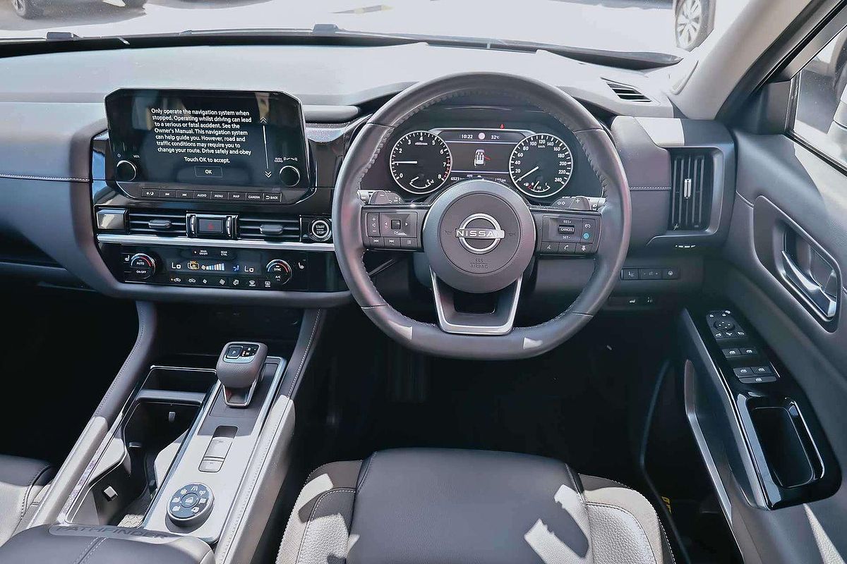 2023 Nissan Pathfinder Ti R53