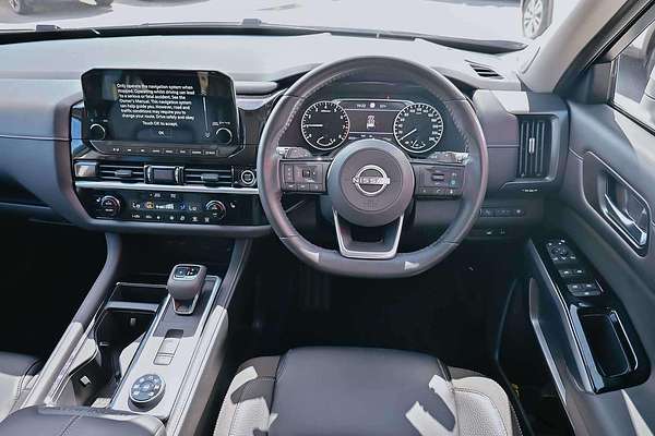 2023 Nissan Pathfinder Ti R53