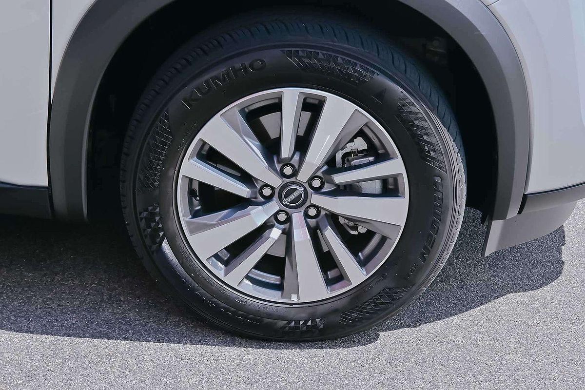 2023 Nissan Pathfinder Ti R53