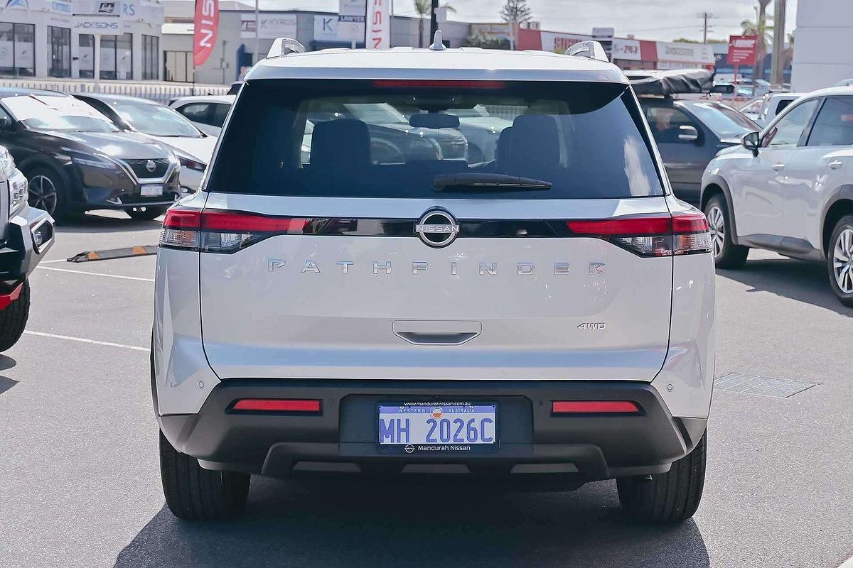 2023 Nissan Pathfinder Ti R53