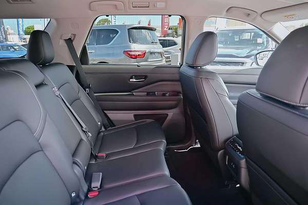 2023 Nissan Pathfinder Ti R53