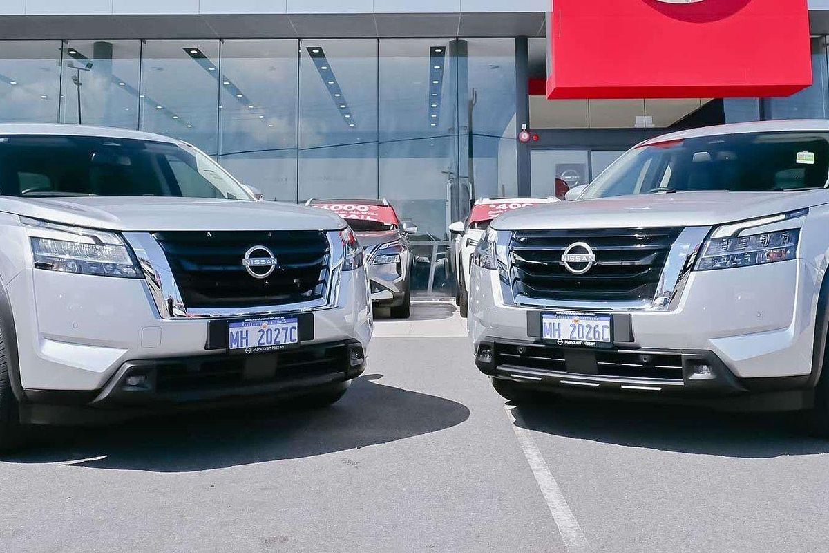 2023 Nissan Pathfinder Ti R53
