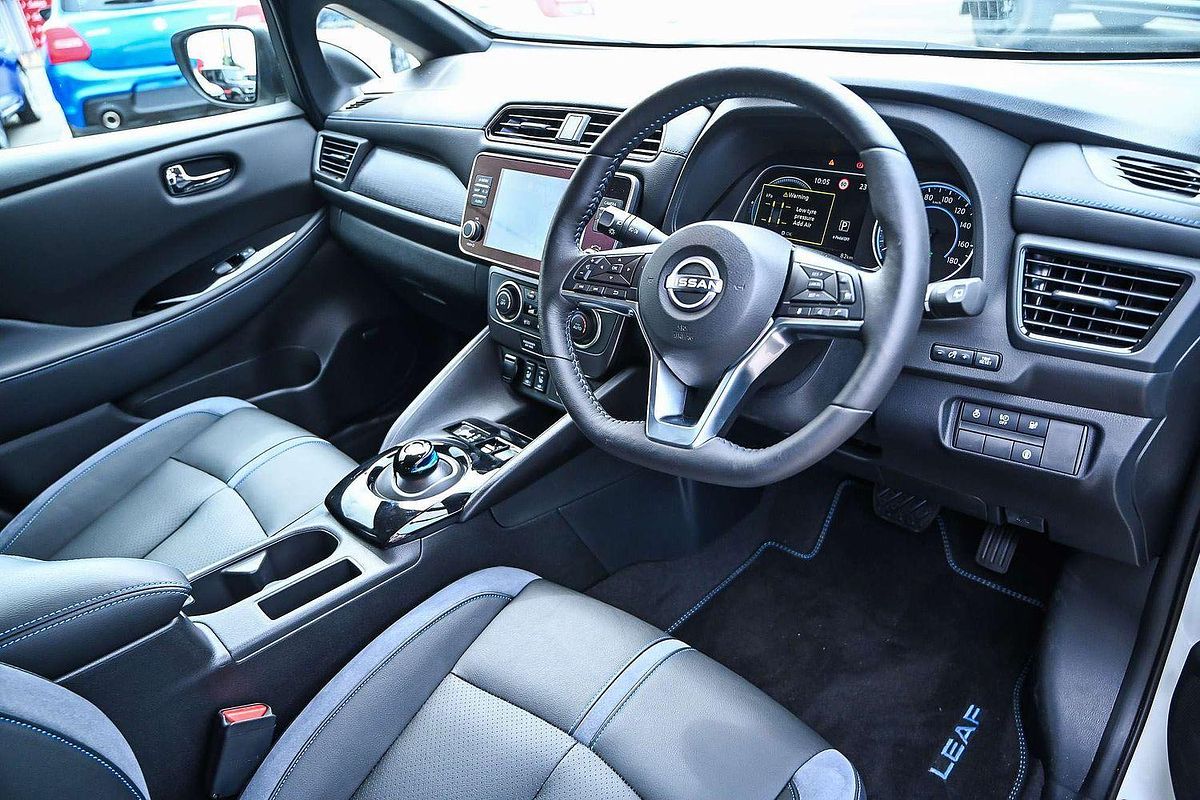 2023 Nissan LEAF e+ ZE1