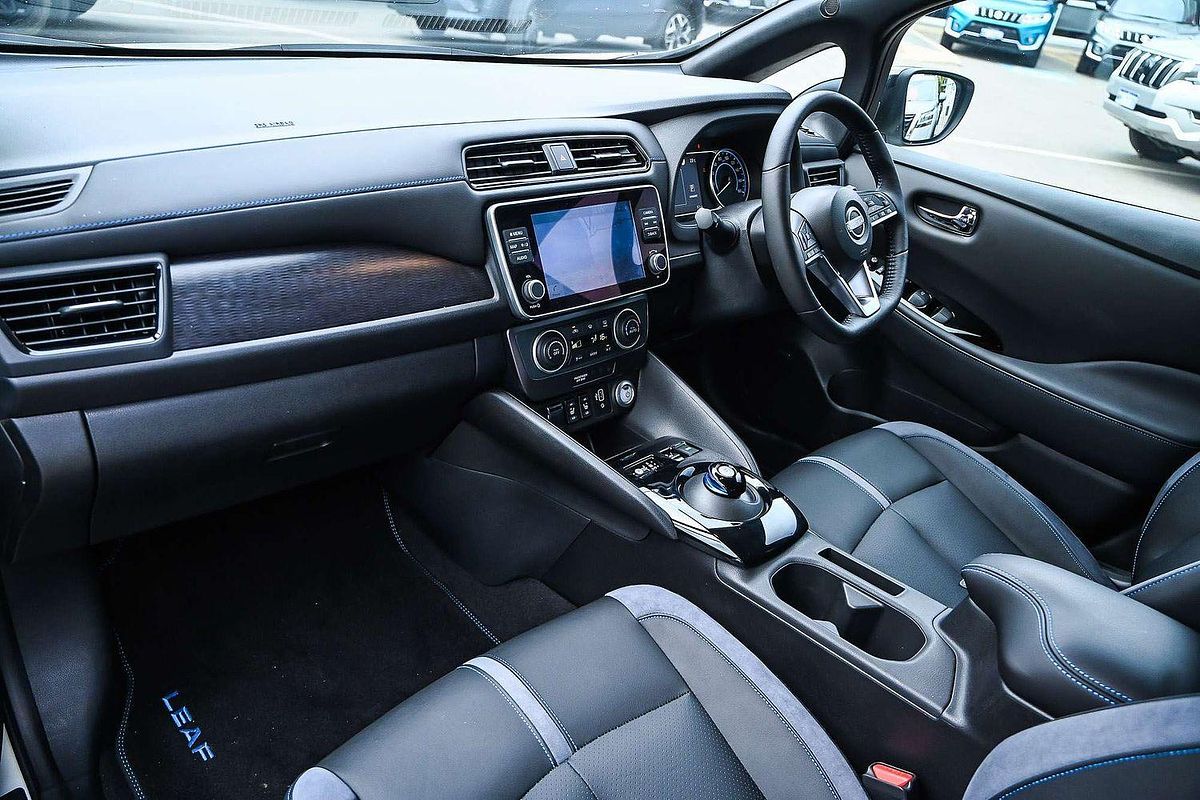 2023 Nissan LEAF e+ ZE1