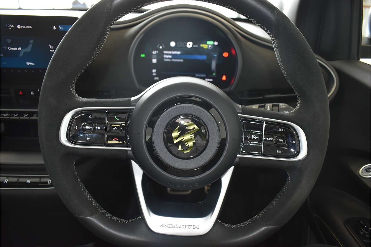 2023 Abarth 500e Turismo
