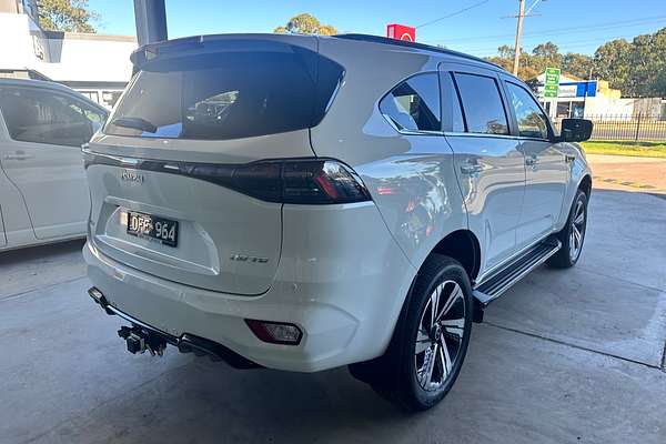 2025 Isuzu MU-X LS-T