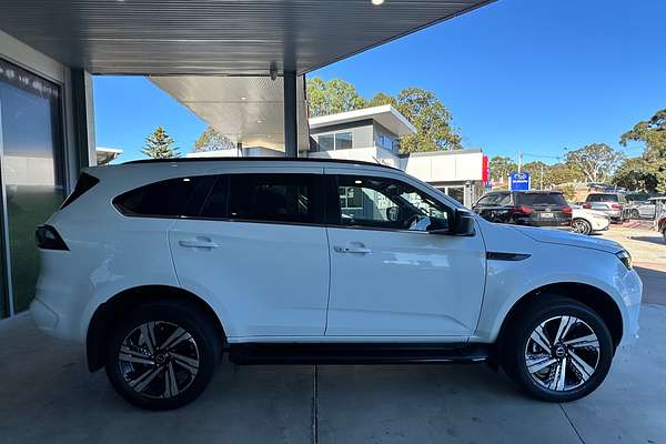 2025 Isuzu MU-X LS-T