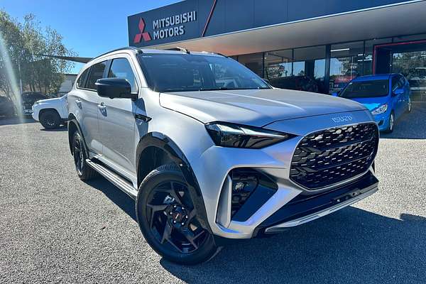 2025 Isuzu MU-X X-TERRAIN