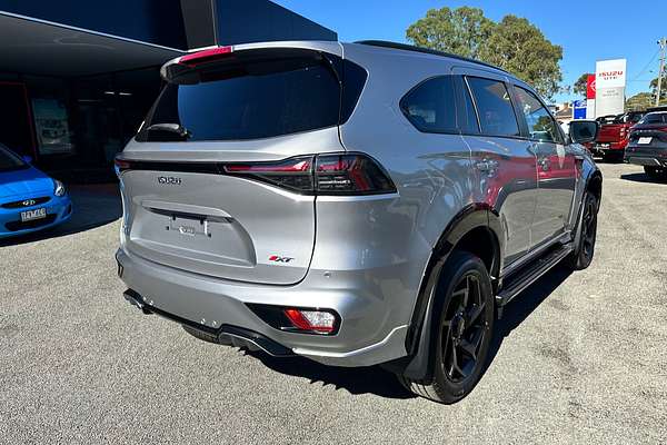 2025 Isuzu MU-X X-TERRAIN
