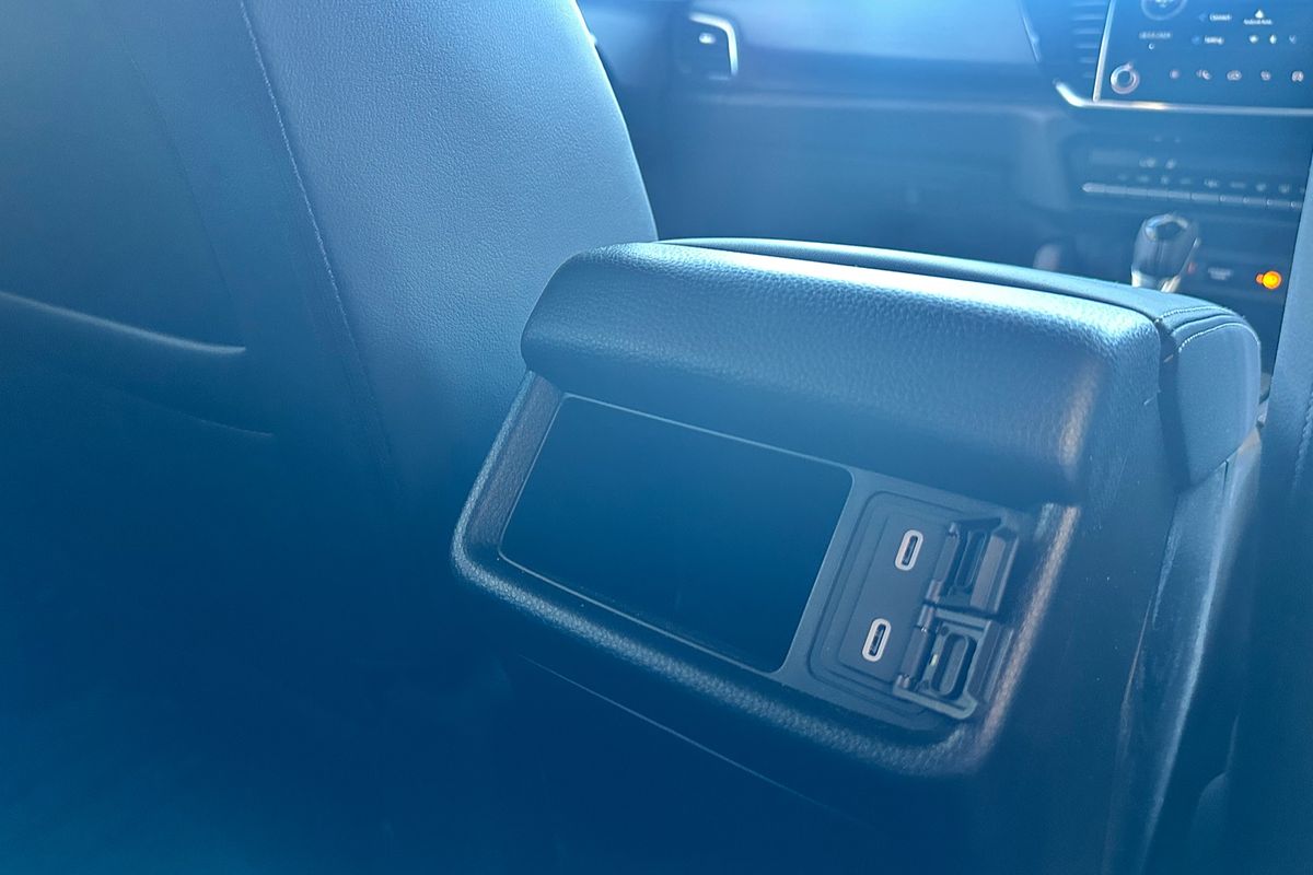 2025 Isuzu MU-X LS-T