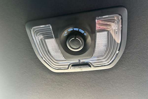 2025 Isuzu MU-X LS-T