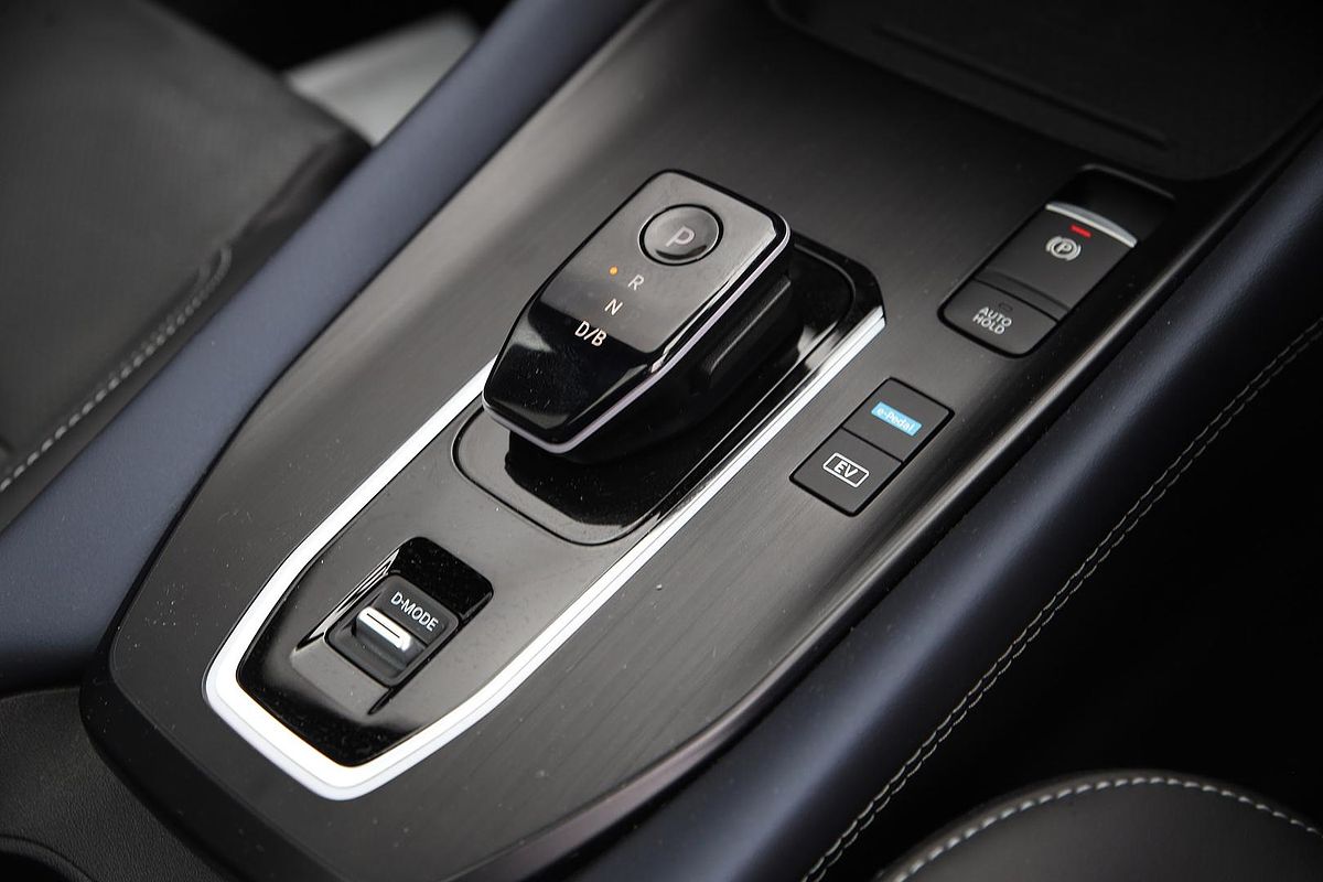 2024 Nissan QASHQAI TI e-POWER J12