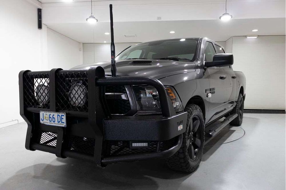 2020 Ram 1500 EXPRESS 8 SP AUTOMATIC CREW CAB UTILITY V8 