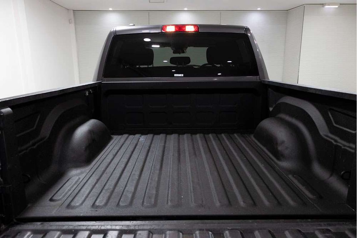 2020 Ram 1500 EXPRESS 8 SP AUTOMATIC CREW CAB UTILITY V8 