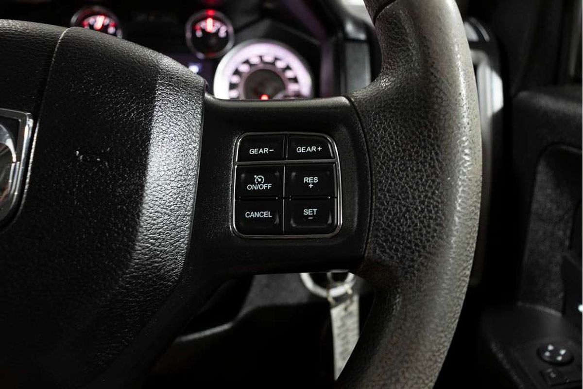 2020 Ram 1500 EXPRESS 8 SP AUTOMATIC CREW CAB UTILITY V8 